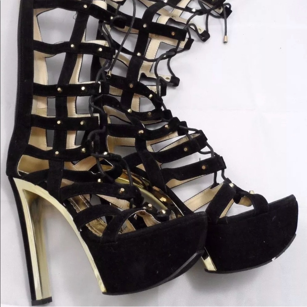 Vigo Fiore High Heels With Zipper up the Back